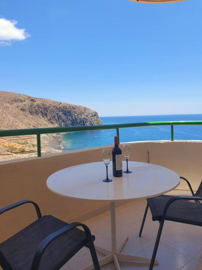 Oasis Apartment Лос Кристианос Екстериор снимка
